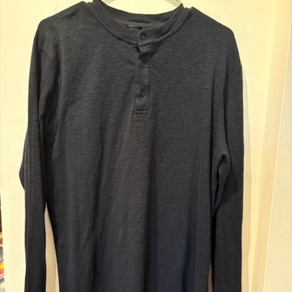 Reining Champ, mens black long sleeve thermal top, size Large - Picture 1 of 10